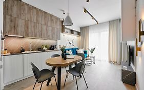 Golden Dreams Luxury Apartment 81