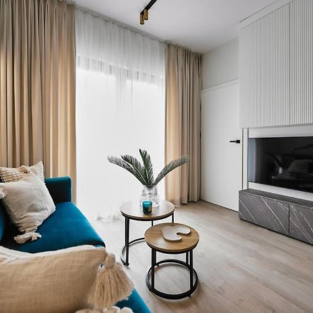 Golden Dreams Luxury Apartment 81 Краків Екстер'єр фото