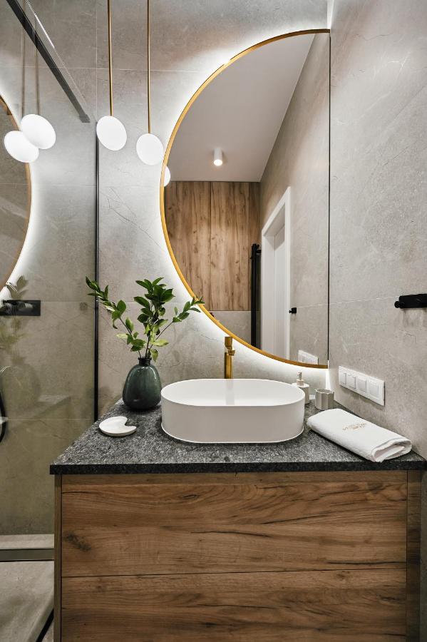 Golden Dreams Luxury Apartment 81 Краків Екстер'єр фото